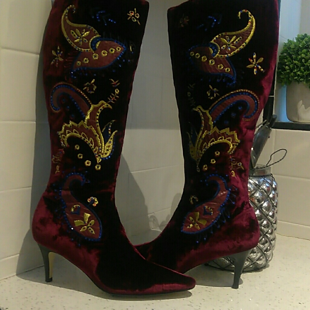 Women's boots